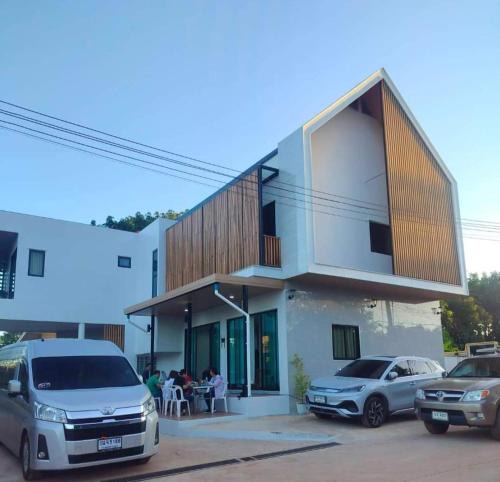 Bung Khong Long Apartment | บ้านหมอพีท (วิวน้ำ)