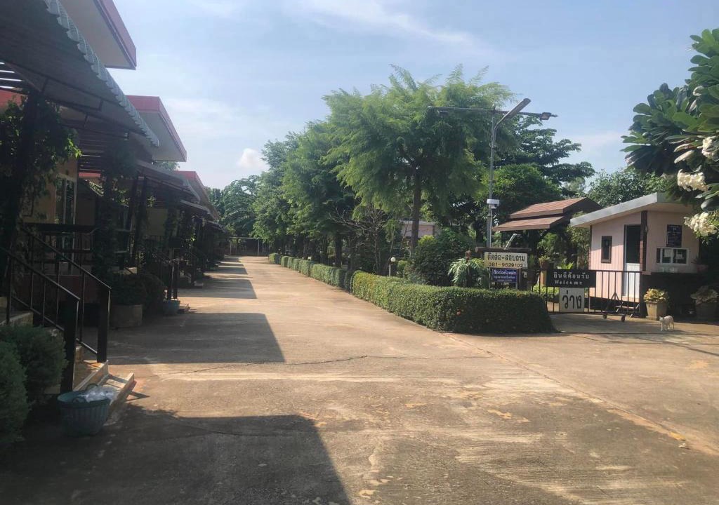 Phitsanulok Hotel | วังอินธารา รีสอร์ท (Wangintara Resort)