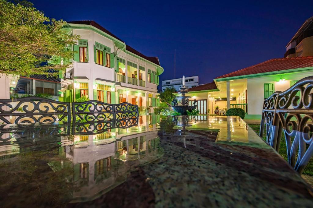 Tha Rap Bed & Breakfast | วิลล่าขุนวิเชียรพานิช