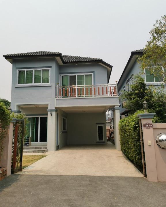 Nong Phueng House | เชียงใหม่ บ้านสันติสุข