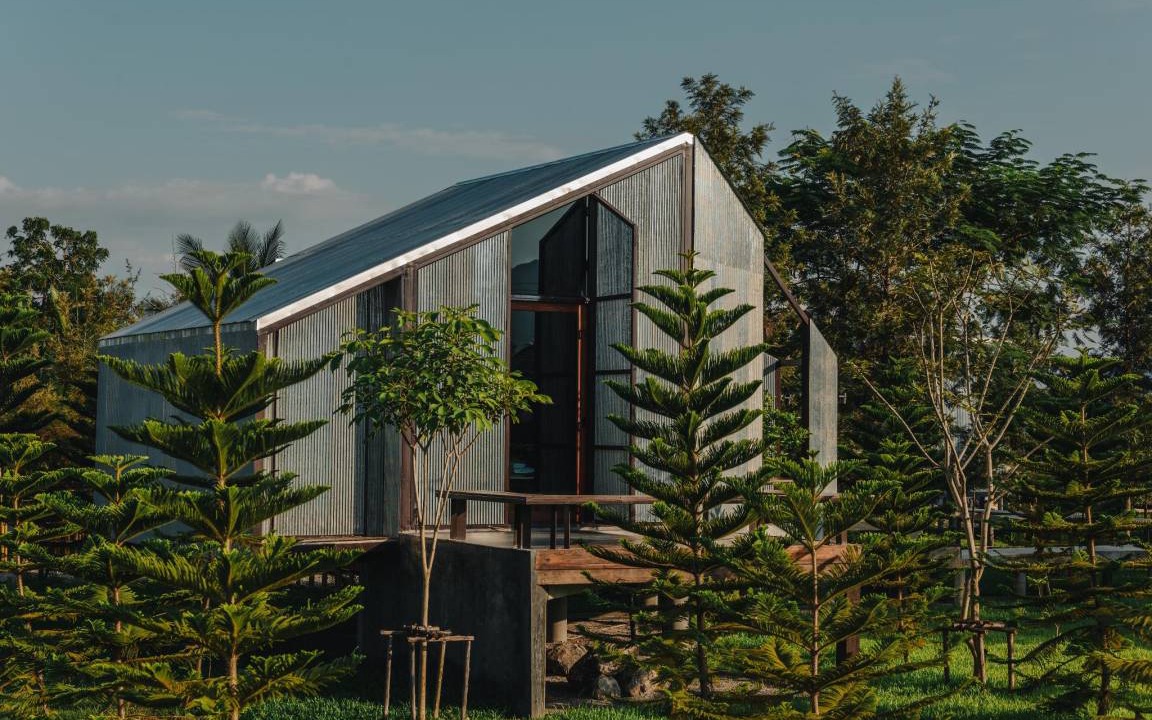 Tambon Nam Chun House | 115 m² Farmhouse ∙ 4 guests