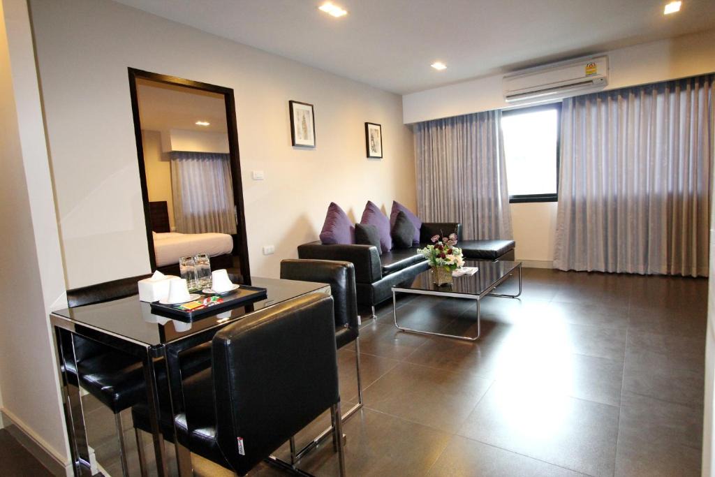 Phra Pradaeng Hotel | 14 Residence