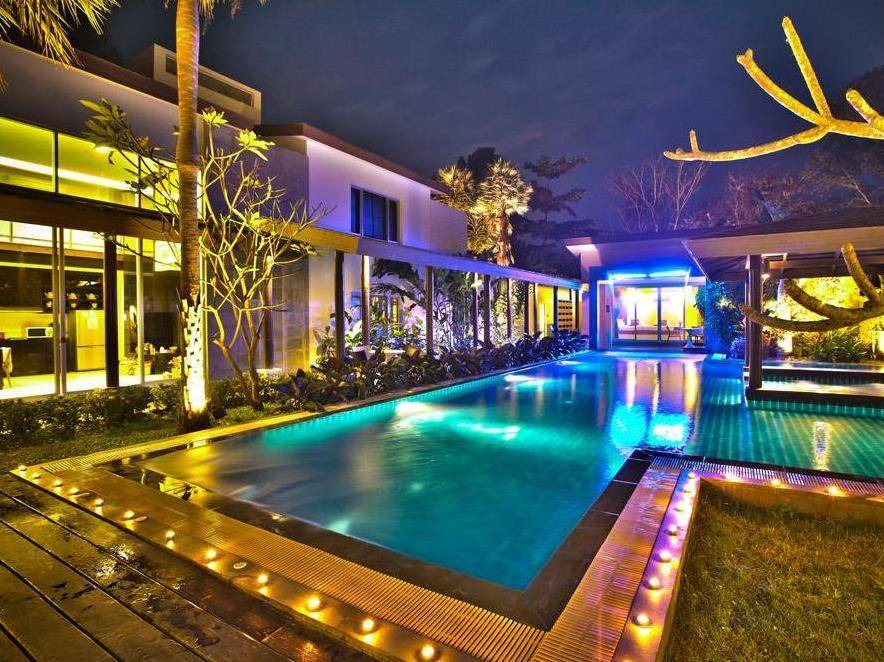 Wat Bung Toei Resort | 145 m² Resort ∙ 2 bedrooms ∙ 20 guests