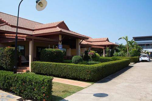 Kram House | 150 m² House ∙ 3 bedrooms ∙ 7 guests