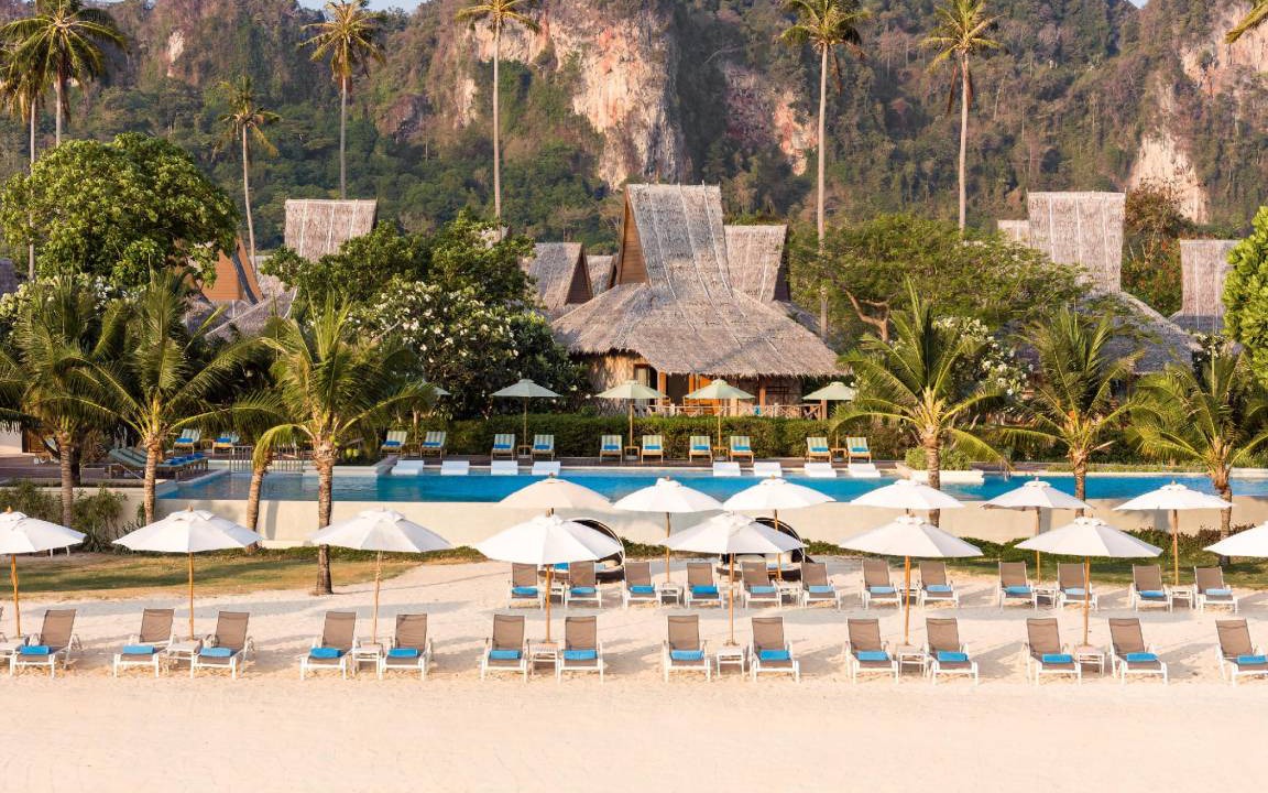 Ko Phi Phi Resort | 150 m² Resort ∙ 2 bedrooms ∙ 127 guests