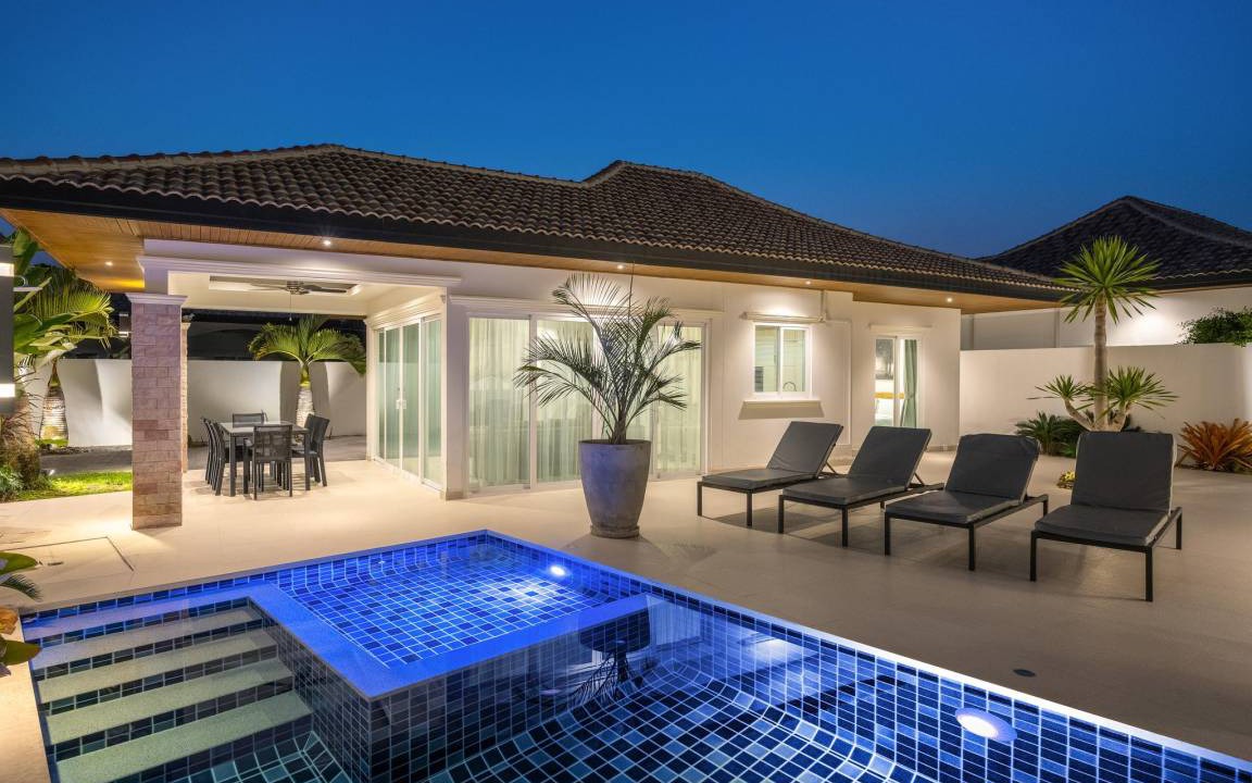 Hua Hin Villa | 150 m² Villa ∙ 4 bedrooms ∙ 9 guests