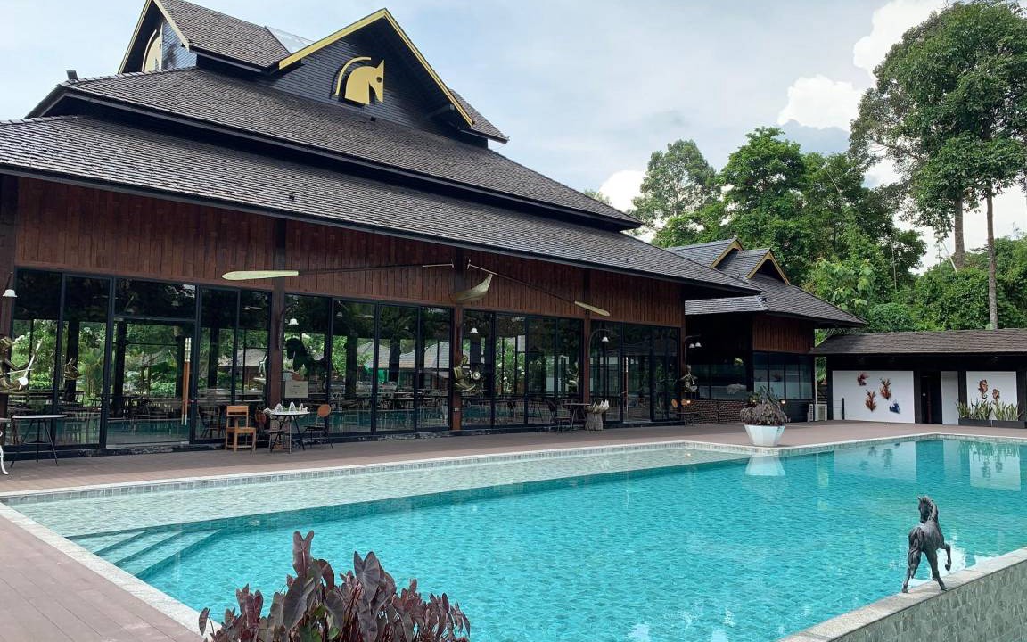 Nakhon Nayok Resort | 155 m² Resort ∙ 2 bedrooms ∙ 6 guests