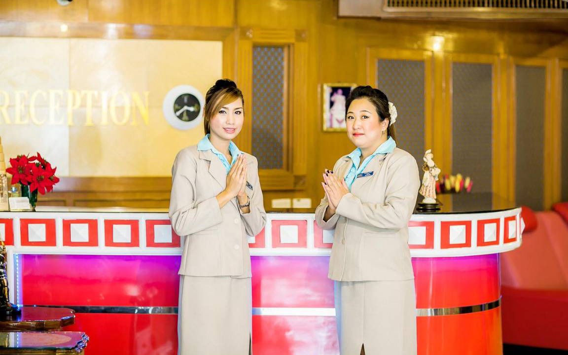 Wattana Hotel | 180 m² Hotel ∙ 3 bedrooms ∙ 6 guests