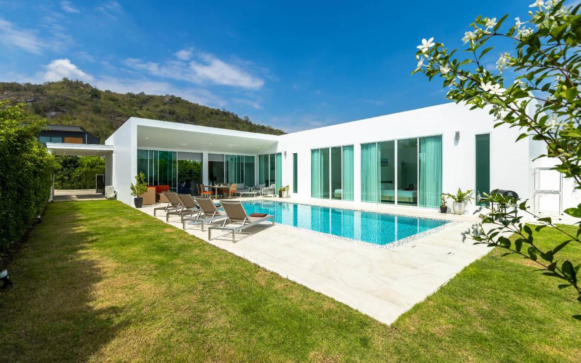 Khao Tao Villa | 180 m² Villa ∙ 4 bedrooms ∙ 15 guests