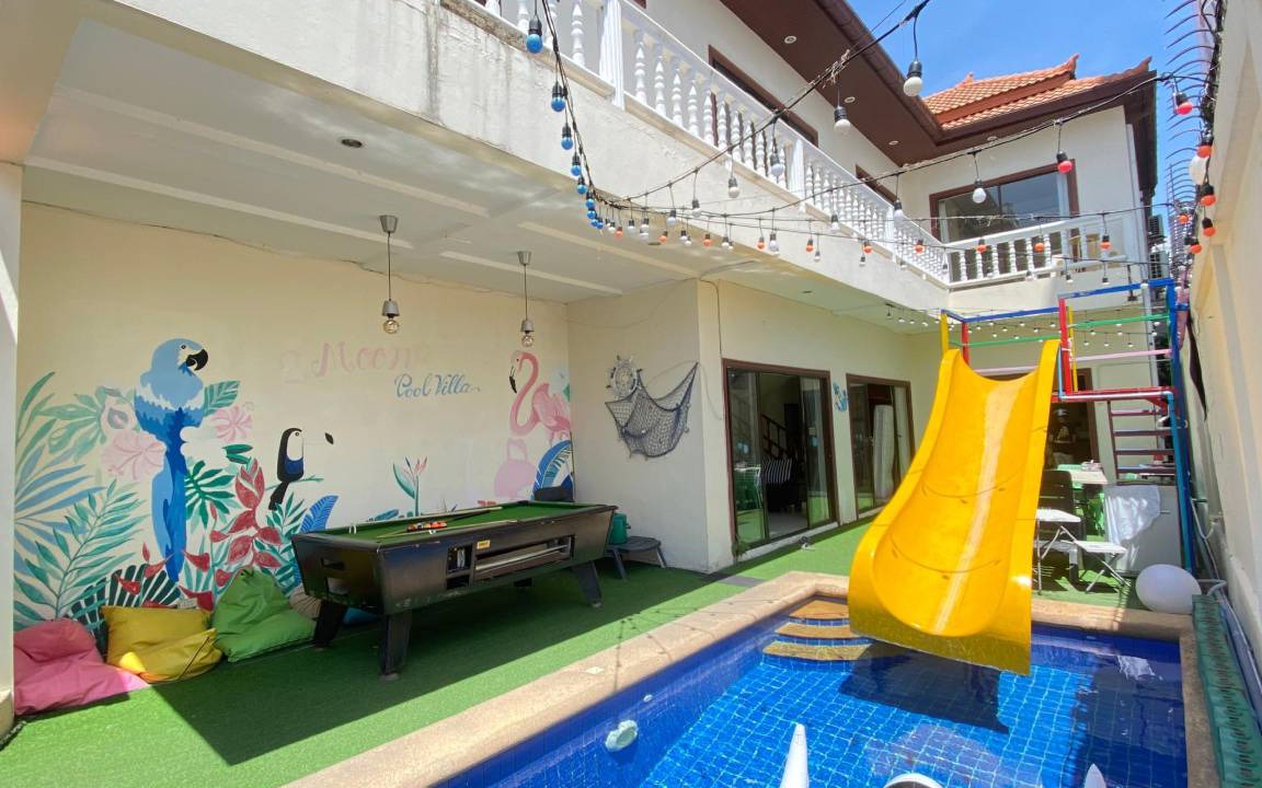 Jomtien House | 274 m² House ∙ 5 bedrooms ∙ 14 guests