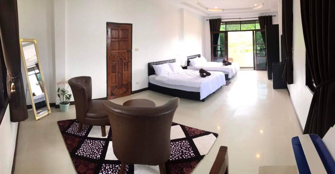 Ko Lanta Villa | 280 m² Villa ∙ 4 bedrooms ∙ 7 guests