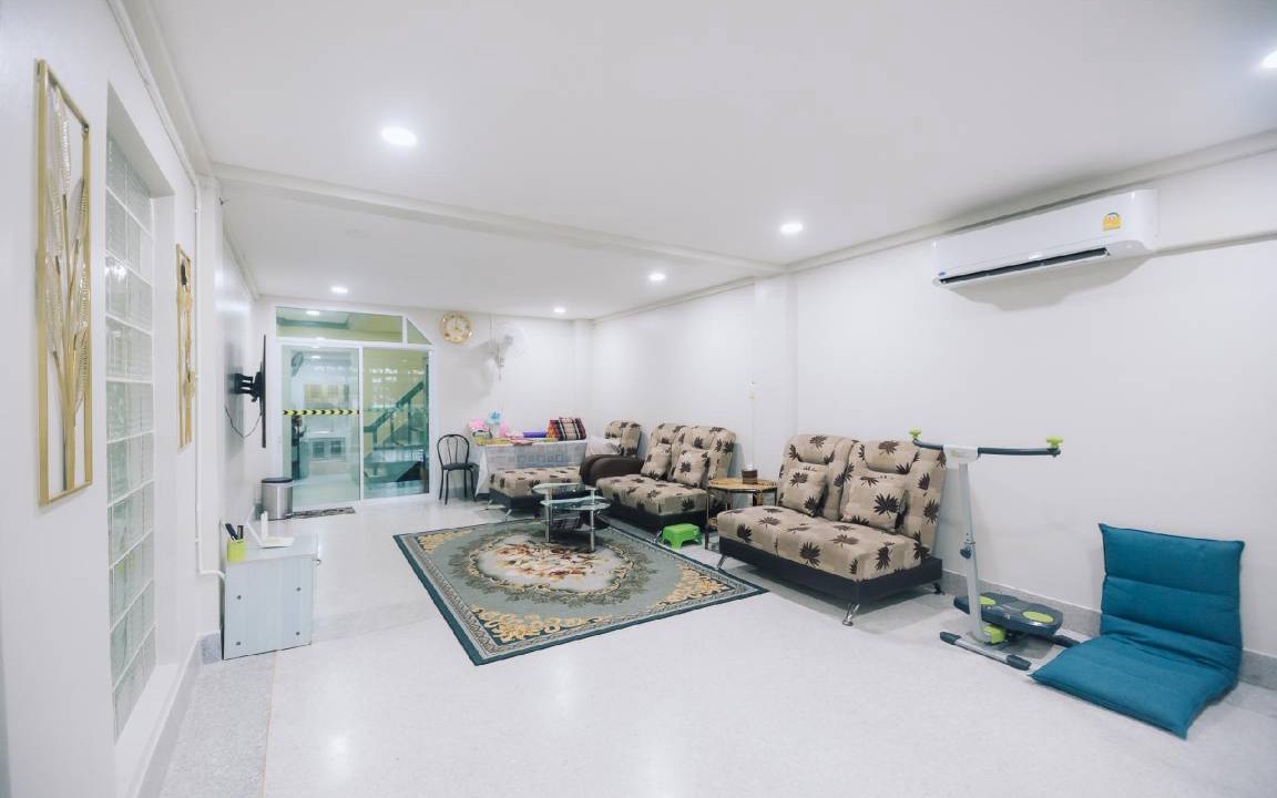 Hat Yai House | 292 m² House ∙ 4 bedrooms ∙ 22 guests
