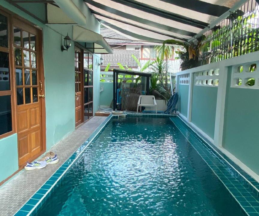 Khlong Tan Nuea House | 300 m² House ∙ 6 bedrooms ∙ 16 guests