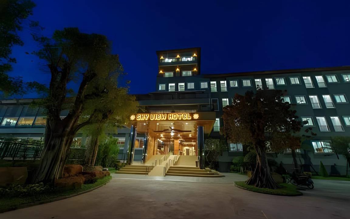 Buriram Hotel | 32 m² Hotel ∙ 2 guests