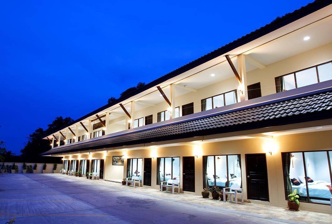 Nakhon Si Thammarat Apartment | 34 m² Serviced apartment ∙ 3 guests