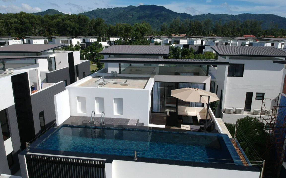 Rooftop Villa Laguna People Restaurants Shops | Bang Tao