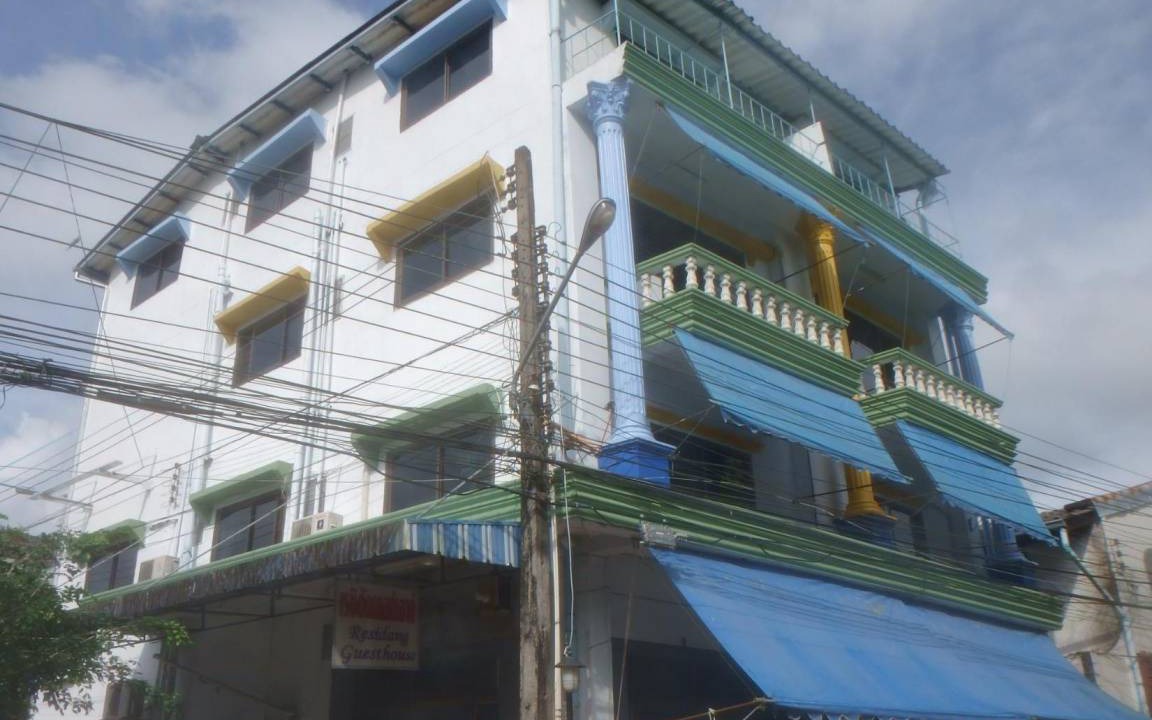 Bang Phra Bed & Breakfast | 36 m² Bed and breakfast ∙ 5 guests