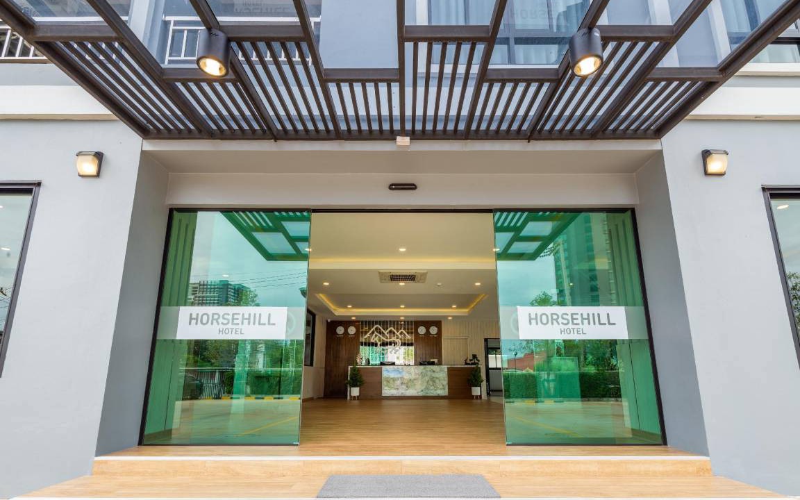 Tha Thaewawong Hotel | 37 m² Hotel ∙ 2 guests