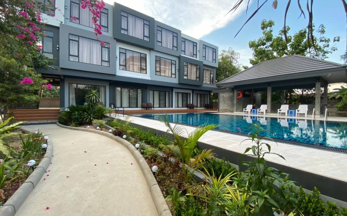 Thani Resort | 65 m² Resort ∙ 20 guests