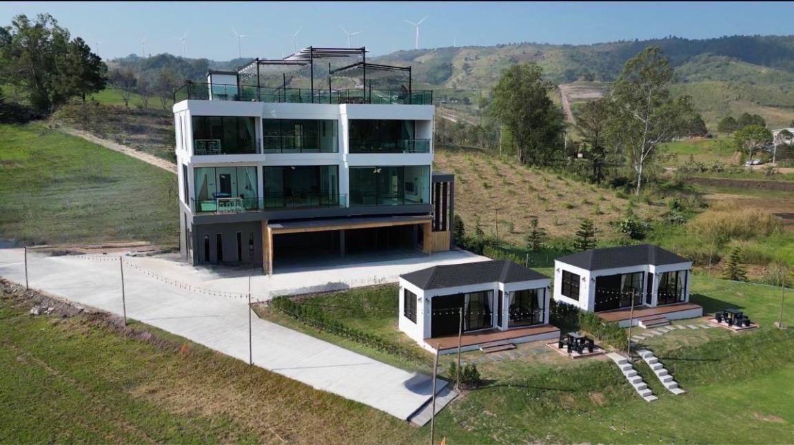 Khao Kho Villa | 700 m² Villa ∙ 4 bedrooms ∙ 10 guests