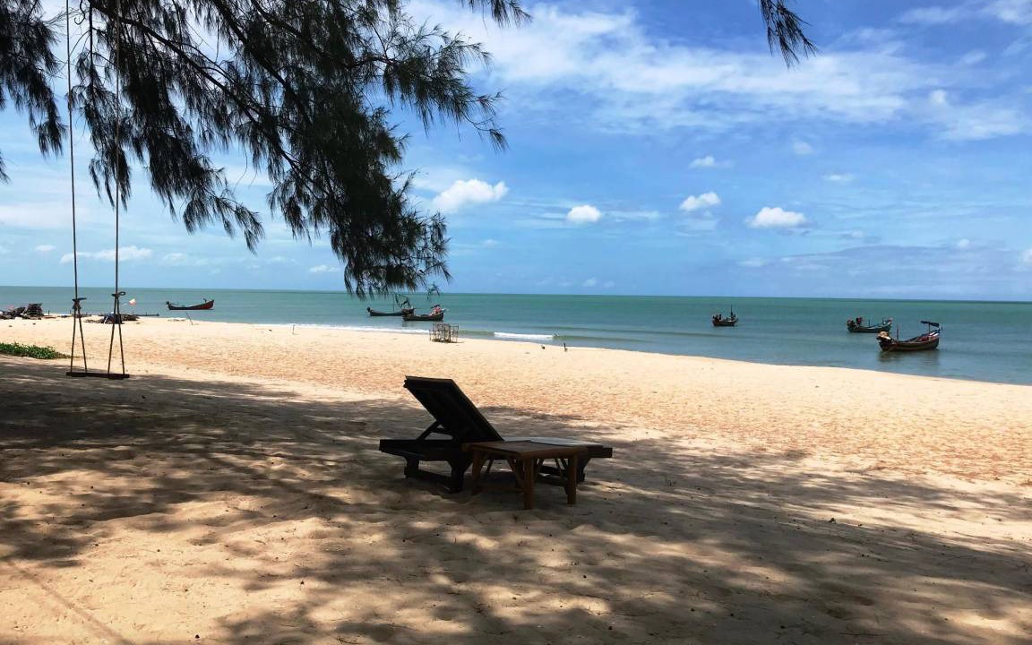 Sathing Phra Resort | 80 m² Resort ∙ 2 bedrooms ∙ 9 guests