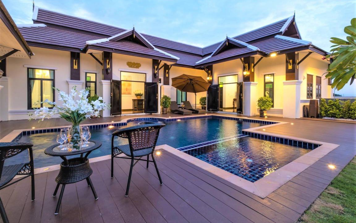 Mae Hia Villa | 880 m² Villa ∙ 4 bedrooms ∙ 12 guests