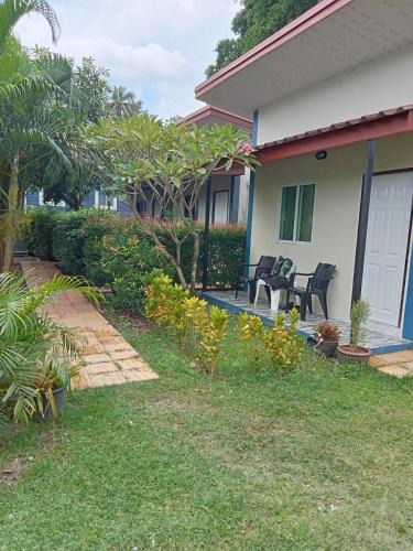 Cherngtalay Hostel | Airee Mini House