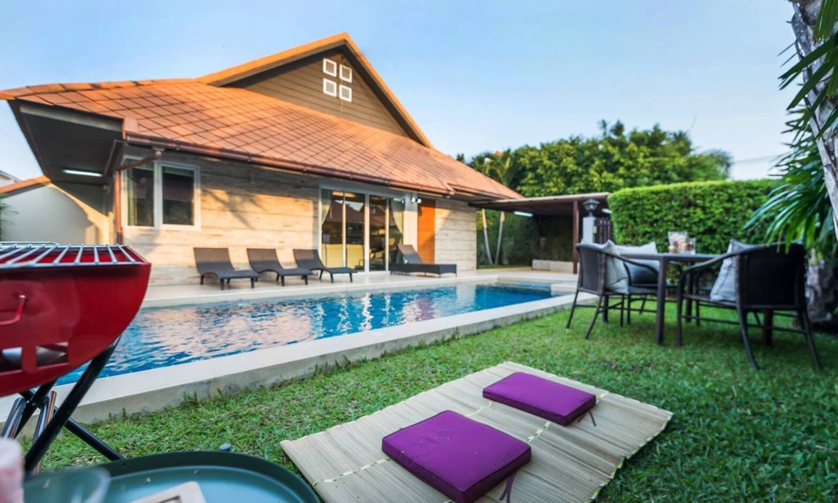 Nong Prue House | AnB Poolvilla Large Modern 3BR Jomtien for 10pax