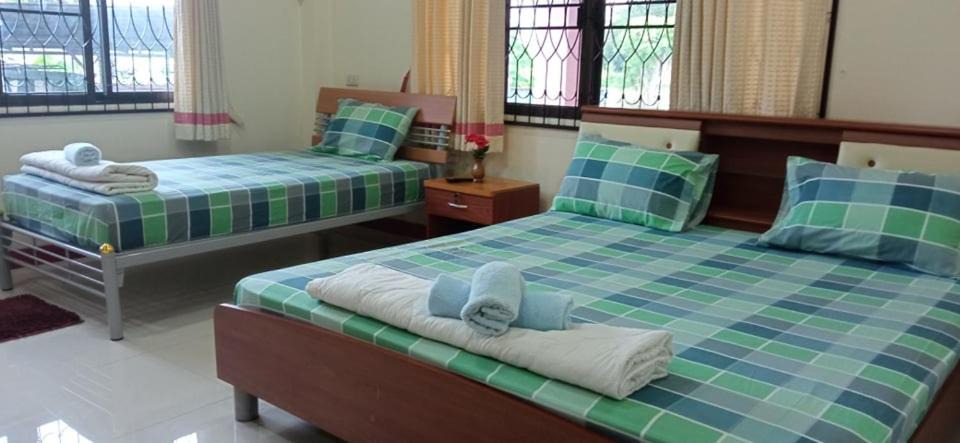 San Phi Suea Other | B&B เพลส ห้องพัก 200 ห้องพัก 300 ห้องพัก 150 ที่พักเชียงใหม่ราคาถูก ห้องพักเชียงใหม่ราคาถูก โรงแรมเซลส์ส์
