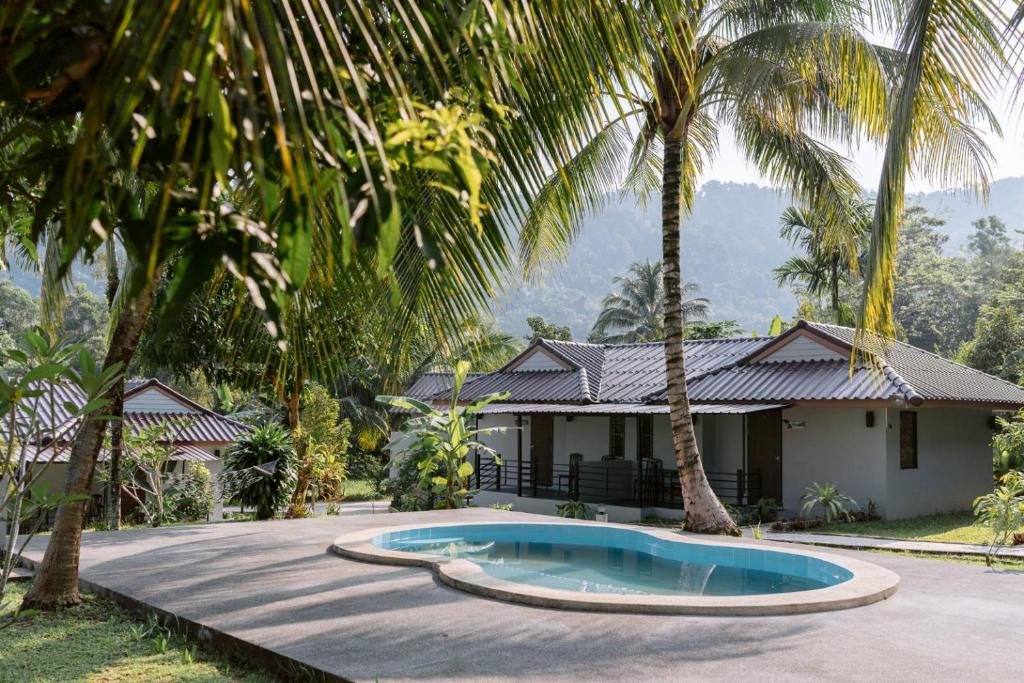 Khuekkhak House | Baan Gatto