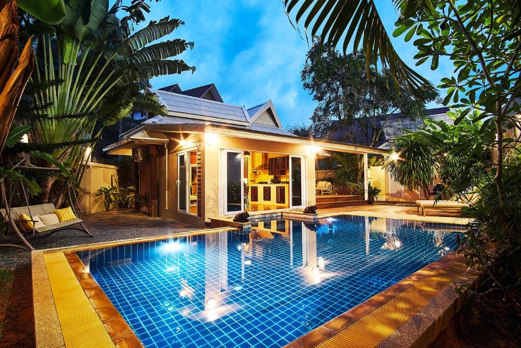 Ao Nang Villa | Baan Manuchang Villa, SHA Certified