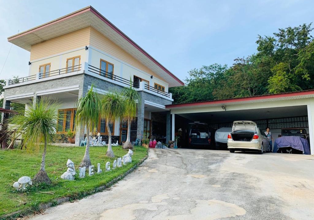 Nong Nam Daeng Villa | Baan SamPeeNongg Khaoyai