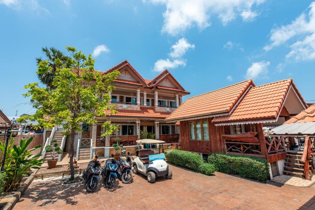 Koh Lan House | Baan Virog Koh Larn