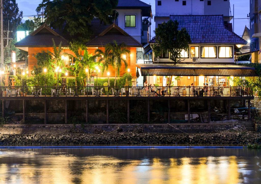 Ban U Accommodations | Samphao Lom
