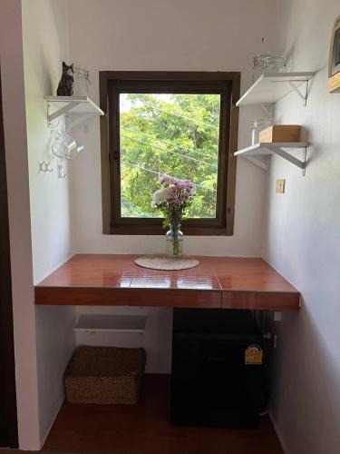 Nong Chaeng Apartment | Banyen chalong hill