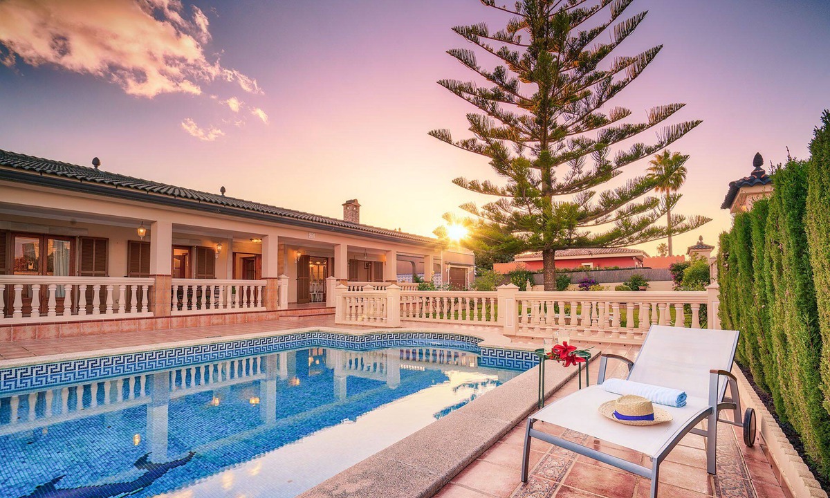 Badia Gran Villa | Beautiful villa with private pool excelent for families. Aircond and wifi available - Free Wifi