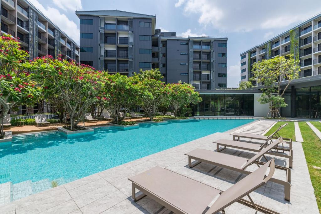 Sathorn Apartment | Blossom Sathorn by Plearn