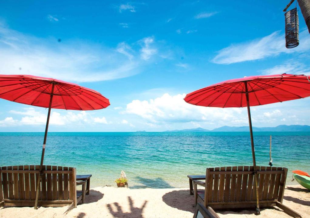 Bang Po Resort | By Beach Resort