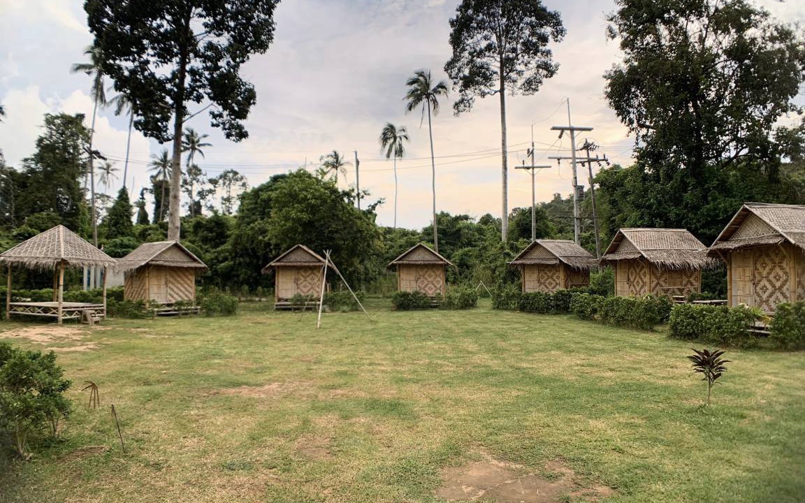 Thong Krut Other | Camping ∙ 8 guests