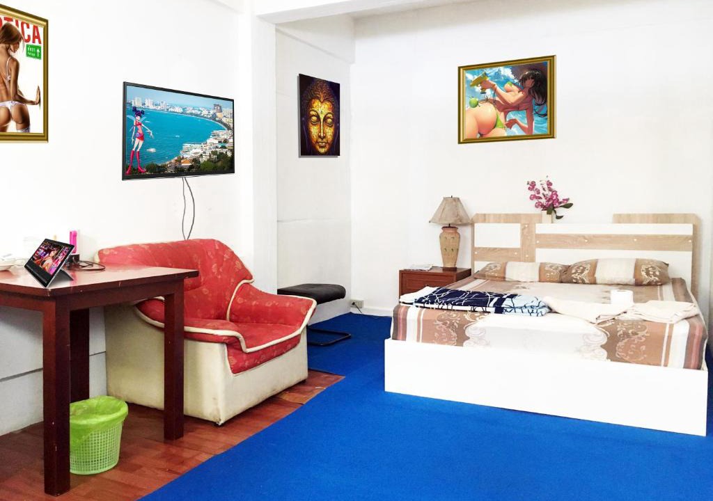 Canterbury Tales Guesthouse | Central Pattaya
