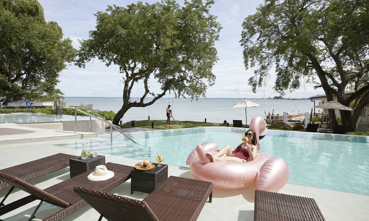Tha Thaewawong Hotel | Centara Sonrisa Residences & Suites Sriracha