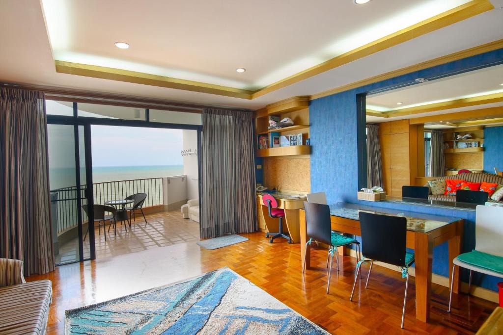 Cha-am Apartment | Cha am Beach Club