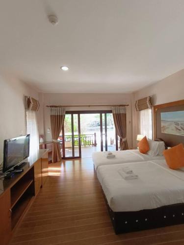 Khanom Hotel | Chaithalay Khanom Resort