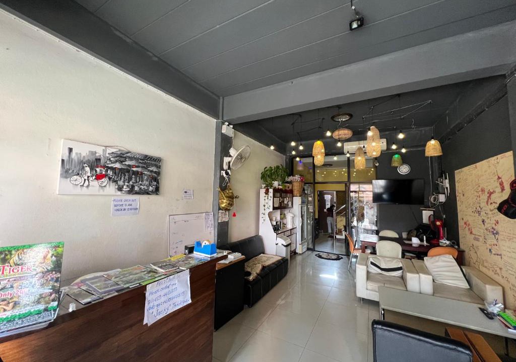 Wua Lai Hostel | Chiangmai Capsule Hostel