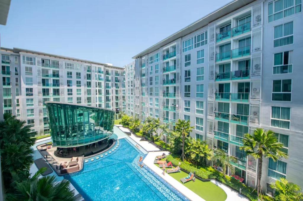 Central Pattaya Apartment | City Center Residence