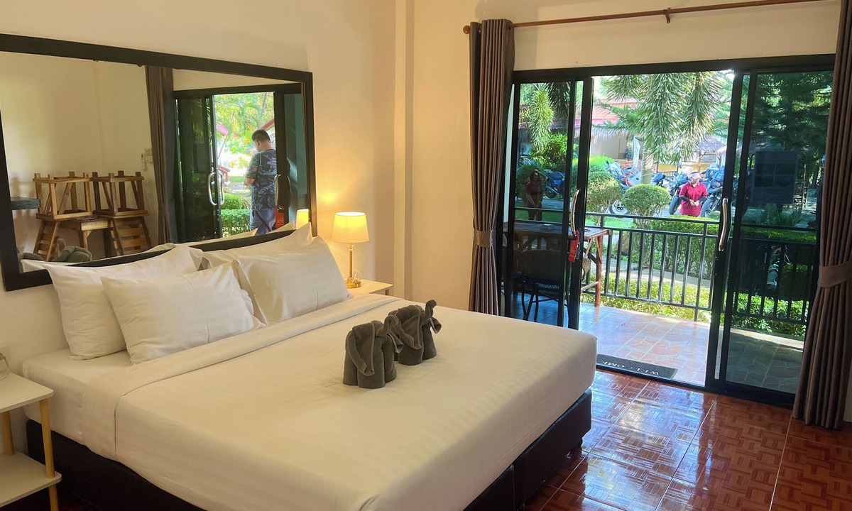 Ko Lanta House | Cozy bungalow in serene Koh Lanta with WiFi, AC