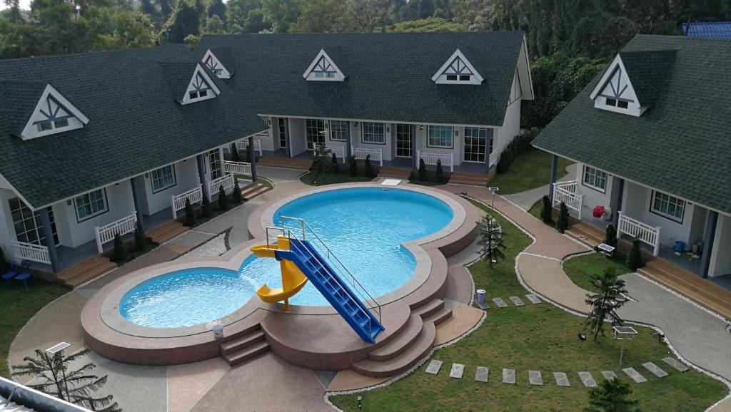 Nakhon Si Thammarat Hotel | English Resotel : อิงลิช รีโซเทล