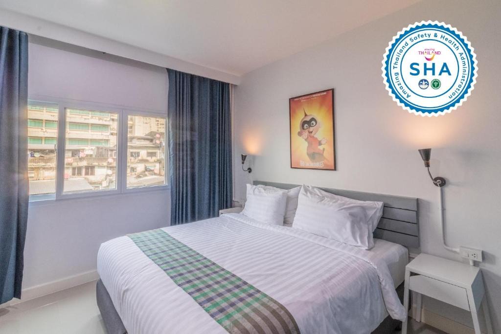 Silom Hotel | Every Surawong