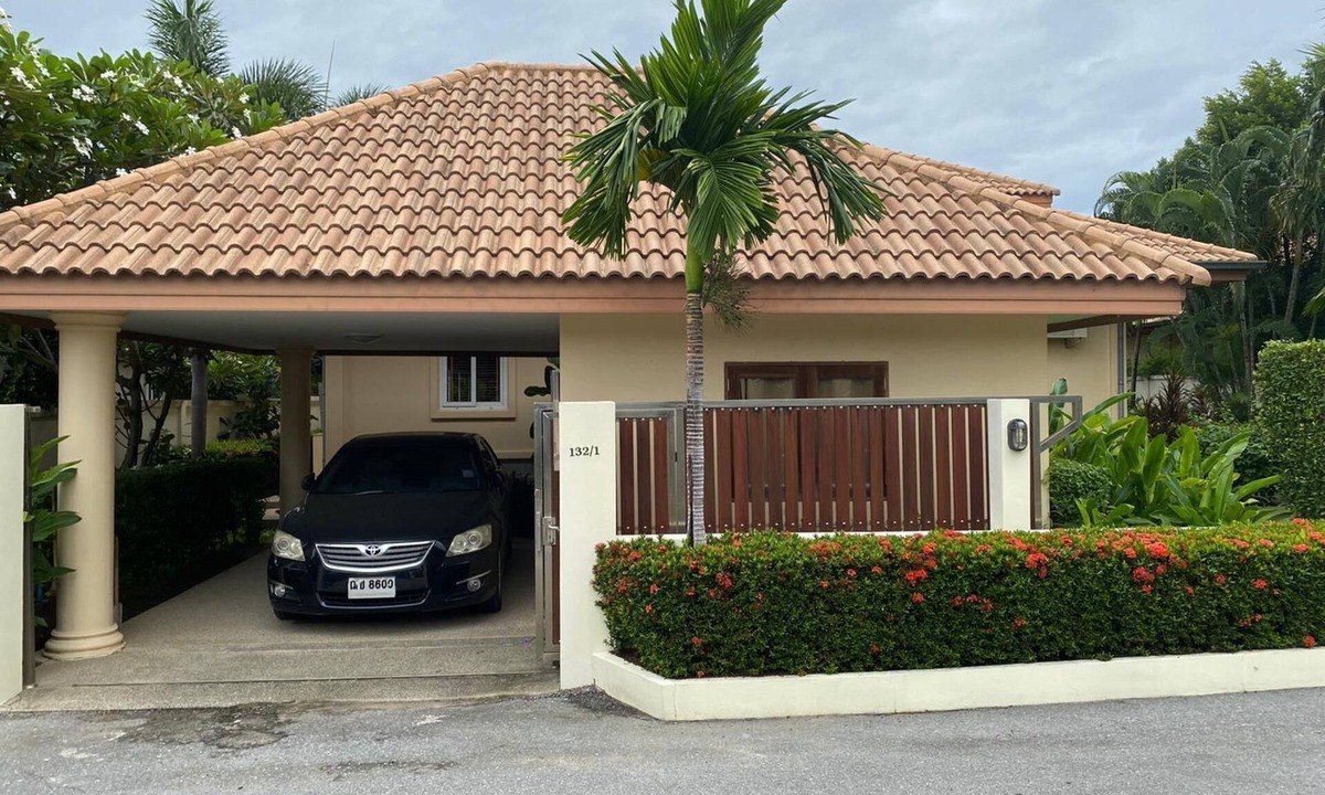 Hua Hin Villa | Gorgeous 3-bed 3-bathroom villa with private pool