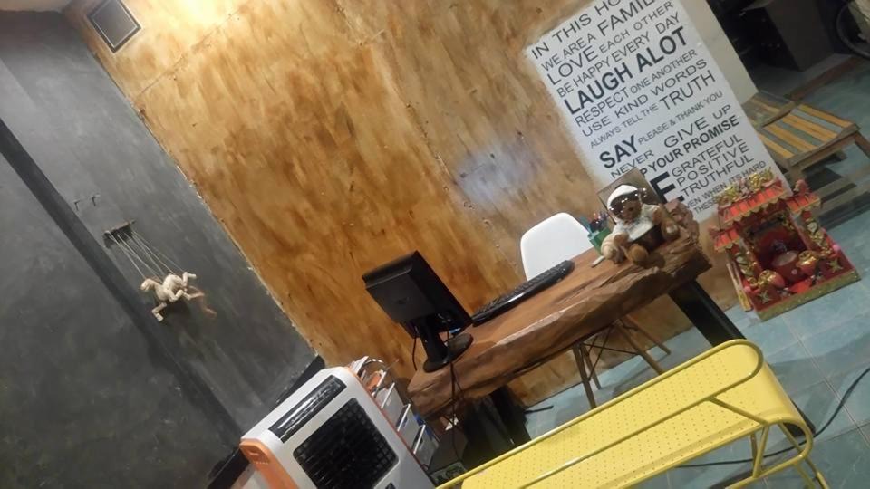 Downtown Hat Yai Hostel | Hatyai Backpackers Hostel